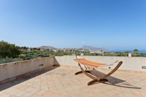 Countryside Sicily House with Terrace!